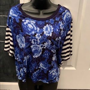 Gap short sleeve striped/ floral shirt